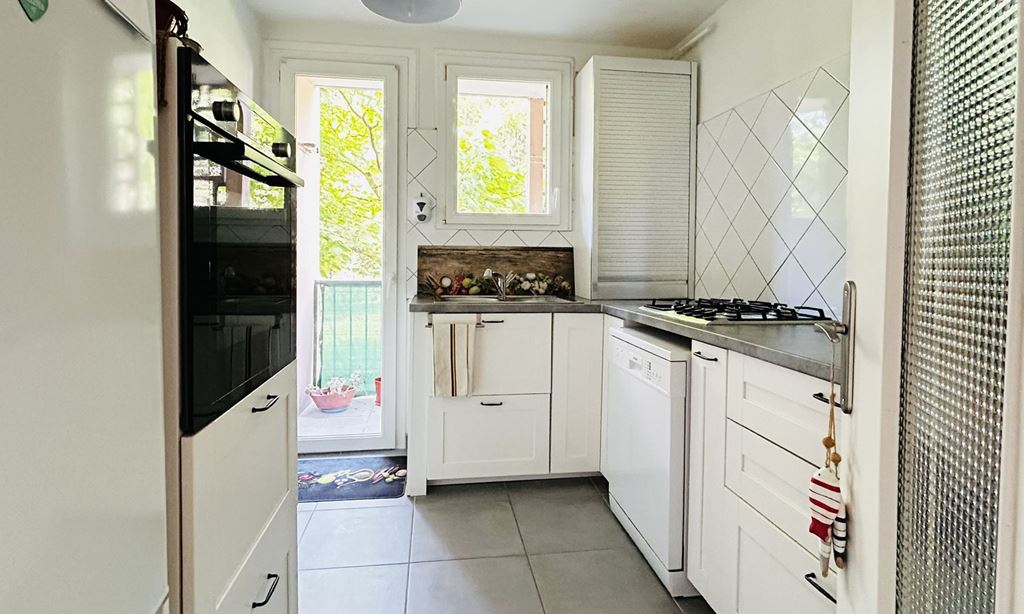 Appartement T3 TOULOUSE (31200) BalconSurCour